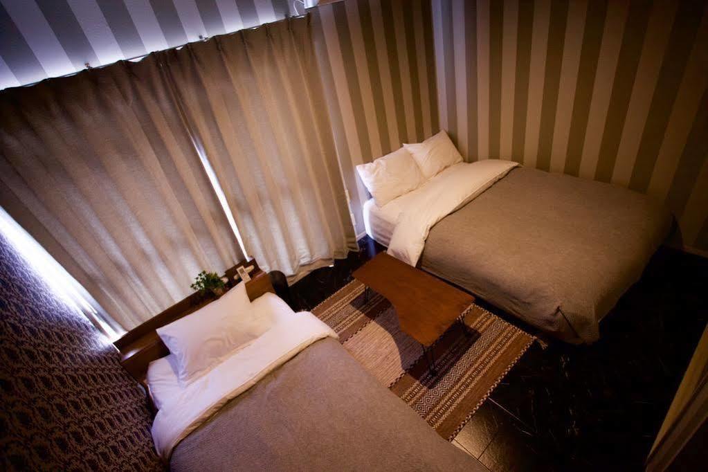 Guesthouse Life Field Kurashiki Exteriör bild